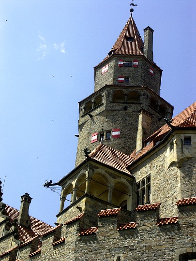 img00004.jpg