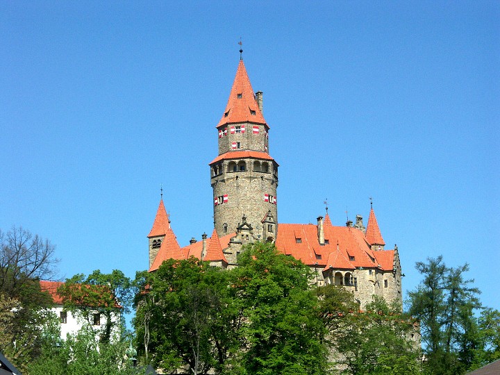 img00006.jpg