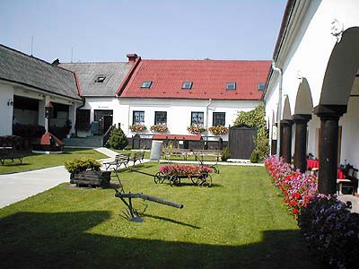 img00015.jpg