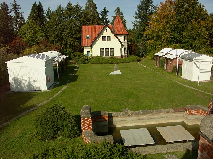 img00067.jpg